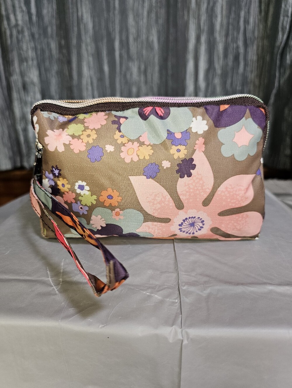 Everyday Essentials Bag - Boho Bloom